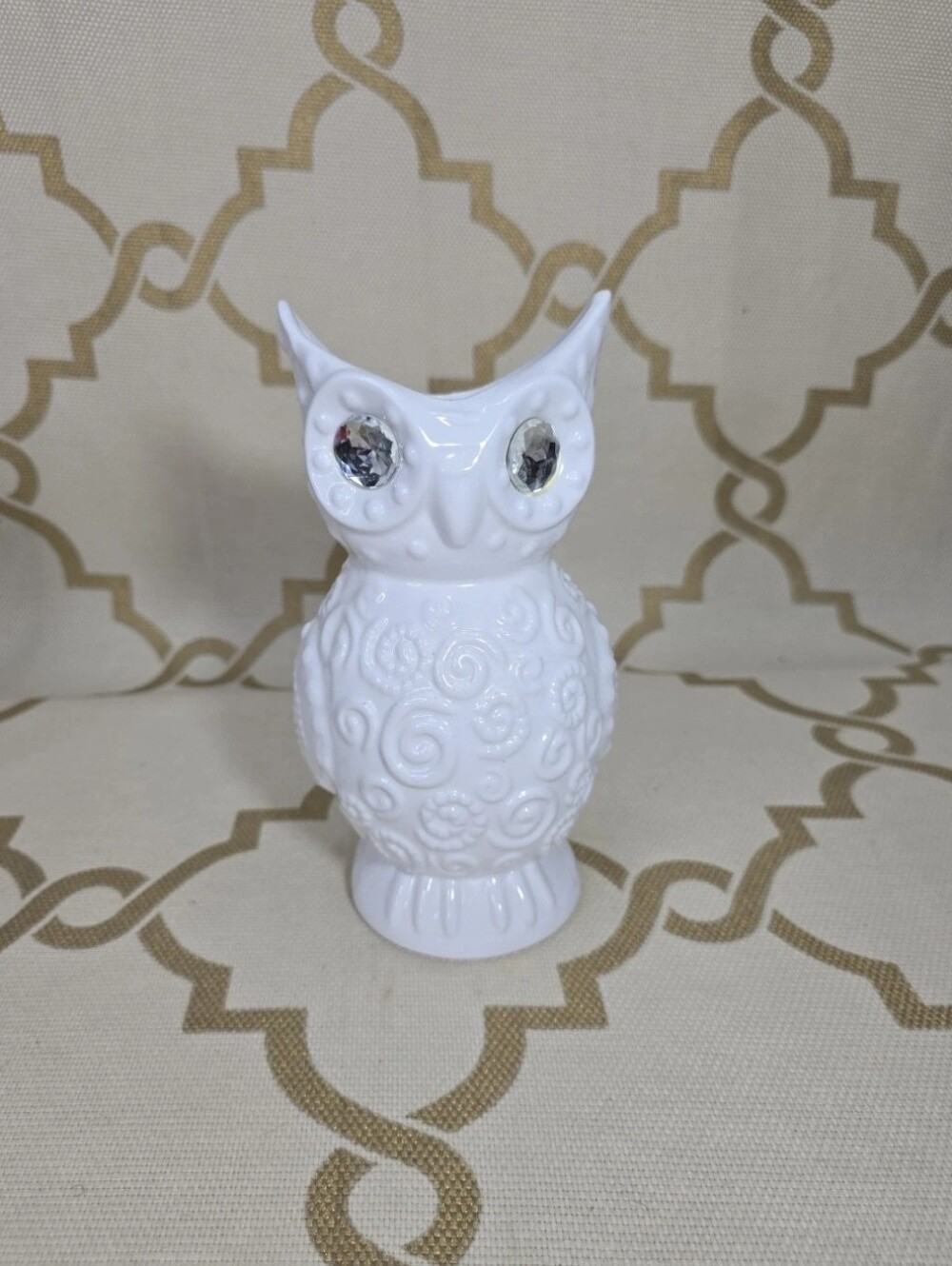 Vtg White Ceramic Owl Vase Rhinestone Eyes 8” Embossed Floral M Ashland Style